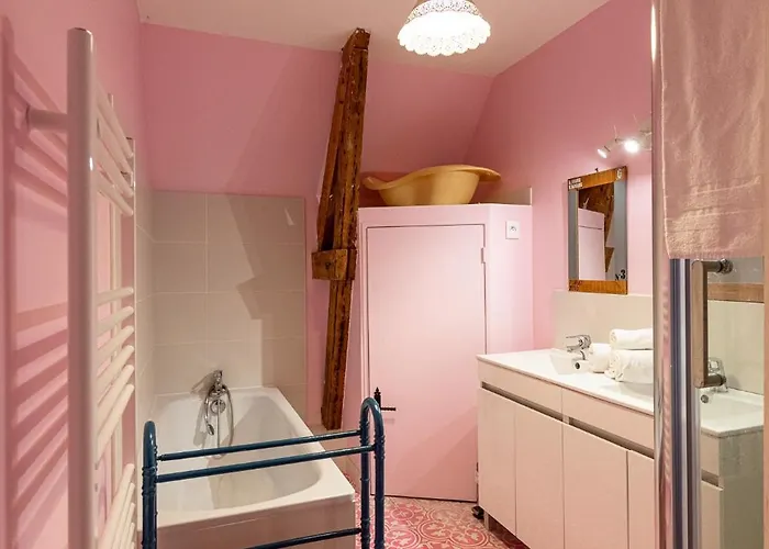 Mathilde Saint-Pierre-en-Port